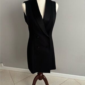 Black Sleeveless Blazer Dress